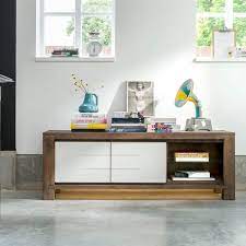 Depuis 30 ans, alinea, conçoit de nouvelles gammes de meubles, d'accessoires et d'objets décoratifs pour embellir votre intérieur en suivant toutes les tendances du moment.fort de ses racines méditerranéennes, nous vous invitons à découvrir des collections au design exclusif qui mixent les styles et les époques. Meuble H H Les Canapes Tables Consoles A Prix Accessibles Cote Maison