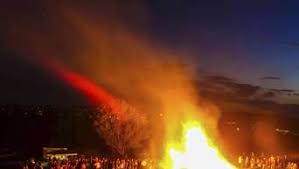 Feuerwehren Sagen Osterfeuer Ab Dem Deutschen Brauch Auf Der Spur Witzenhausen