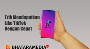 All scales on the body are not bigger than. Foto Dino Merah Biru Hitam Tiktok Wallpaper Bhataramedia
