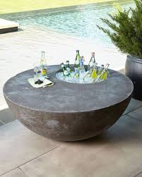 Outdoor Beverage Table Disseno Pinterest Outdoor Table And Concrete Furniture Outdoor Beverage Diy Garden Furniture Concrete Decor Concrete Furniture