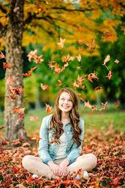 Senior Portrait Photo Picture Idea Girls Fall Tossing Leaves Autumn Photography Portrait Fall Portraits Autumn Photography