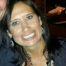 Lisa Sinatra (@ljsinatra)