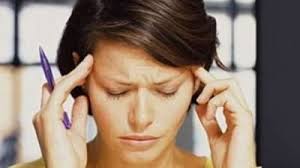 Durerea de cap sau cefaleea este una dintre cele mai intalnite probleme medicale, de care multe persoane se plang. Trucuri Simple Care Te Ajuta Sa Scapi De Durerea De Cap Mobile