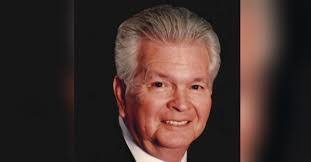 Larry Isom's Instagram, Twitter & Facebook