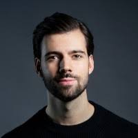 18300+ profils pour “Mayor”