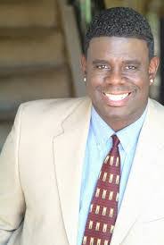 Shawn Sims's Instagram, Twitter & Facebook