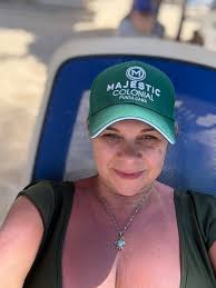 Is there a local travel agent that deals with trips to Punta Cana