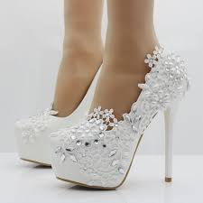 Elegant Heels Fashion White Lace Flower Rhinestone Pumps Wedding Shoes For Women Red Color Sapatos De Casamento Sapatos Brancos Para Casamento Sapatos De Noiva