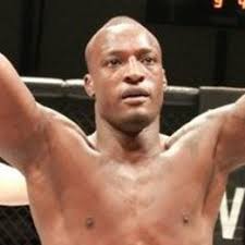 Paul Cook vs. Walter Gahadza, UWC 20