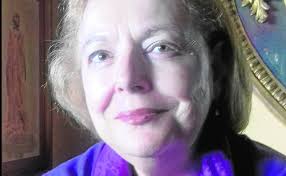 Pilar Pedraza: «En la cultura valenciana faltan líderes y figuras que no  sean sectarias»