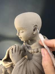 Vous êtes à la recherche d'une formation de sculpture sur bois ? Recevez Votre Premier Cours De Sculpture Sculpture Argile Sculpture Argile