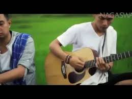 Bemby noor © perintis beta entertainment cinta sesungguhnya. Merpati Band Cinta Kandas Tiada Terbalas Official Music Video Single 2015 Video Phoneky