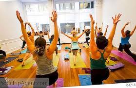 Get outside and in the zone with free fitness and wellness classes at hillsdale shopping center. Top 10 Yoga Studios In San Francisco 2021