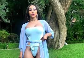 Последние твиты от khanyi mbau (@mbaureloaded). The Khanyi Mbau Outfit That Has Everybody Talking