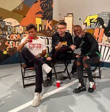 A estreia será no dia 22 de junho. Poesia Acustica 9 Xama Rappers Brasileiros Cantores De Rap