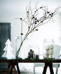 Diy your own holiday decorations to make every inch of your home as festive as possible. Modern Christmas Decoration 2018 Trends Colors And Ideas Interiorzine