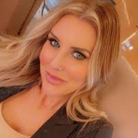 Carley Corbin's Instagram, Twitter & Facebook