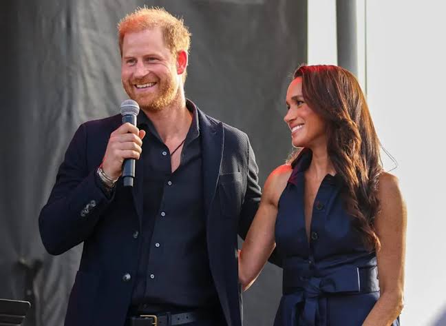 Prince Harry and Meghan Markle Are 'Not Shy About Accepting' Support for  Their '5-Star Lifestyle'
