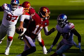 The alex smith foundation provides foster teens with the tools and resources needed to transition to successful adulthood by developing and promoting mentoring, education, housing, internship, job. Alex Smith Throws First Td Pass Since Ghastly 2018 Injury Centre Daily Times