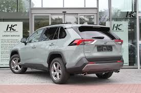 This was the first compact crossover suv. Toyota Rav4 H4 Lounge 2 5 Hybrid Awd Aut 222 Ps Reimport Eu Neuwagen Gunstig Kaufen Mit Rabatt