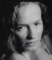 Ruth Swanson's Instagram, Twitter & Facebook