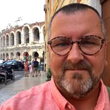 So so sad to hear of the passing of Mark Tolley 1985 leavers 🥺 RIP MARK