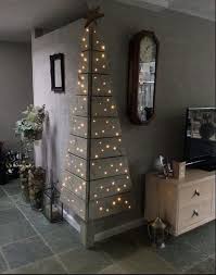 Palet Corner Christmas Tree Christmas Decor Diy Diy Holiday Decor Christmas Decorations