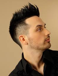 As a bonus, since the hair is brushed forward, this style is a good choice if you want to hide a receding hairline or a widow's peak. Mens Simple Hair Look 675x885 Wallpaper Teahub Io
