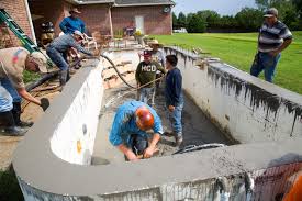 Icf Swimming Pools Buildblock Insulating Concrete Forms Swimming Pool Construction Pool Construction Endless Swimming Pool