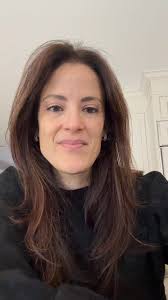 📚 Just finished reading “Thanks for The Feedback” by Douglas Stone and  Sheila Heen, and I must say, it was an insightful read. Here are my top 2  takeaways:, 1️⃣ Understanding feedback types: The ...