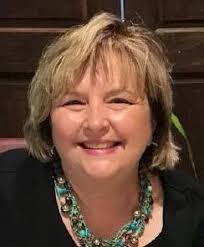 Chelsey Powers's Instagram, Twitter & Facebook