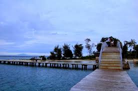 Find images of wedding background. Background Foto Prewedding Outdoor Prewedmoto