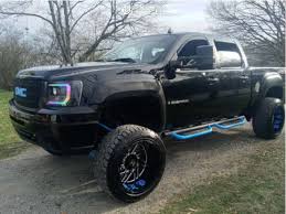 Image result for Black 2007 Savana