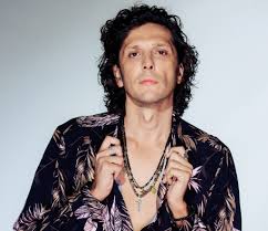 Ermal meta | ermal meta preferisco essere considerato un musicista. Uno Il Nuovo Singolo Di Ermal Meta Radio Pico