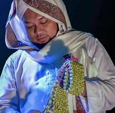 Hasil gambar untuk kiai azaim