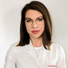 Magdalena Hall's Instagram, Twitter & Facebook