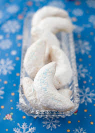 I offer a typically austrian recipe: Vanilla Almond Half Moons Or Vanillekipferl Austrian Cookies Recipe Moon Cookies Almond Cookies Disney Frozen Cake