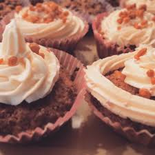 Mohren Muffins Oder Auch Mohren Cupcakes Einfach Malene Rezept In 2020 Cupcakes Mohren Muffins Lebensmittel Essen