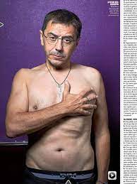 Los Meconios Twitterissä: "Acabo de ver a Monedero sin camiseta. Ahora ya  puede abrirse cuenta en TikTok.… "