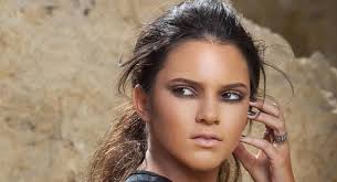 Kim warns stepsister against 'heartbreaker' Harry