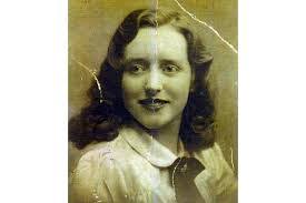 Dora Hancock's Instagram, Twitter & Facebook