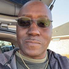 I want to be an NBA player” This is Giannis Antetokounmpo when he was  15-years-old and a ball boy for his brother's team, Thannis, in Greece. In  this role he handed out