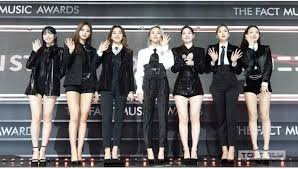 Mamamoo, twice and itzy are the most popular bands across the world. The Fact Music Awards 2020 Who Looks Stunning Mamamoo Vs Twice Vs Itzy Vote Here Iwmbuzz