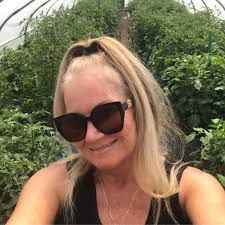 Discouver Alberta's Vibrant Agricultural and Local Business