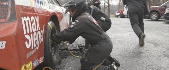 Like so many other college athletes who transition to nascar. Nascar Tire Changer Makes Pit Crew History Abc News
