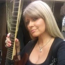 Official Lesa Cole/ Actress