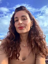 Hoy es cumpleaños de esta guapura. Julio César Ballesteros del Olmo, mi  papá. El abuelito de Emilio, también. Este ha sido un año retador para él,  para todos. Hemos emprendido nuestros caminos