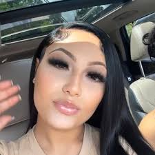 Leeya Perry (@antholeeya) • Instagram photos and videos