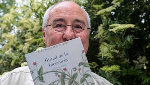 José Luis Puerto: "La poesía contribuye a dotar de sentido al mundo"