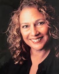 Dawn Kinard's Instagram, Twitter & Facebook